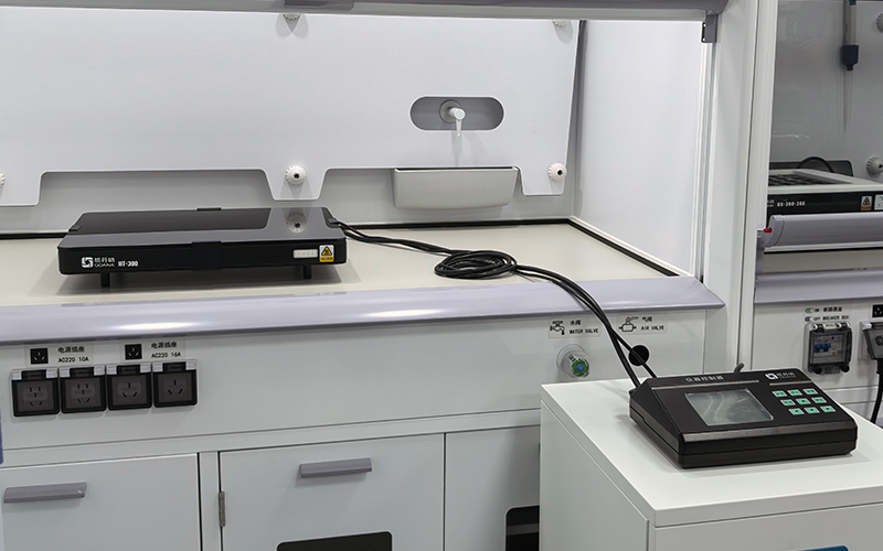 格丹納實驗加熱板的性能優勢與多領域應用